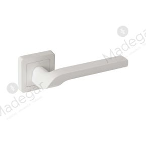 Juego Manilla Roseta Cuadrada DARIA. DIVALFER