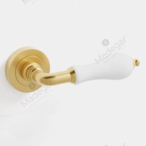 Juego Manilla Roseta Porcelana 120mm 50mm. DIVALFER