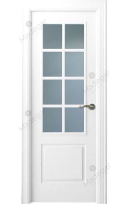 Puerta interior lacada Angle Bellver 8V. Madegar