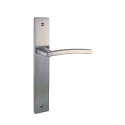 Juego Manilla con Placa Adara 240mm 40mm. DIVALFER